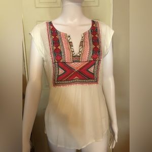 Lucky Brand embroidered cap sleeve top size Small